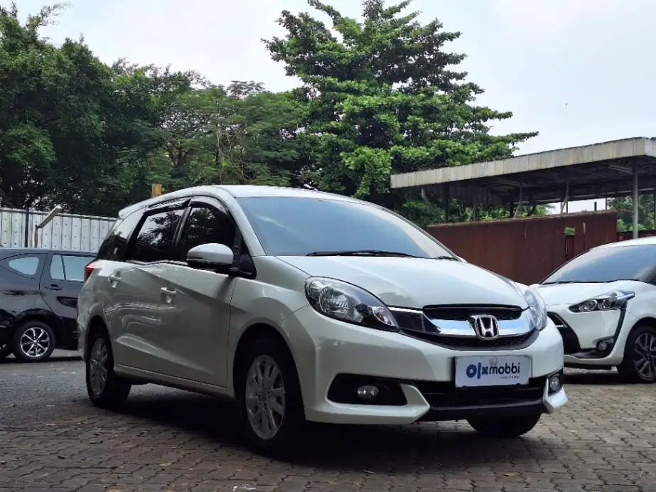 KM Rendah - Honda Mobilio 1.5 E Bensin-MT 2016