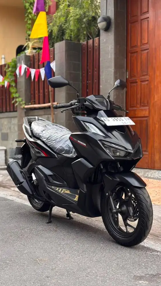 HONDA VARIO 160 ORIGINAL ISTIMEWA