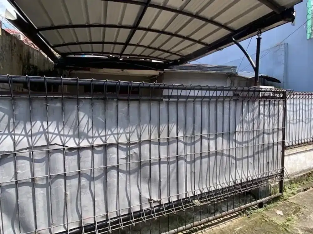 Dijual Rumah Strategis Sayap BKR – 3 KT, SHM, Siap Huni