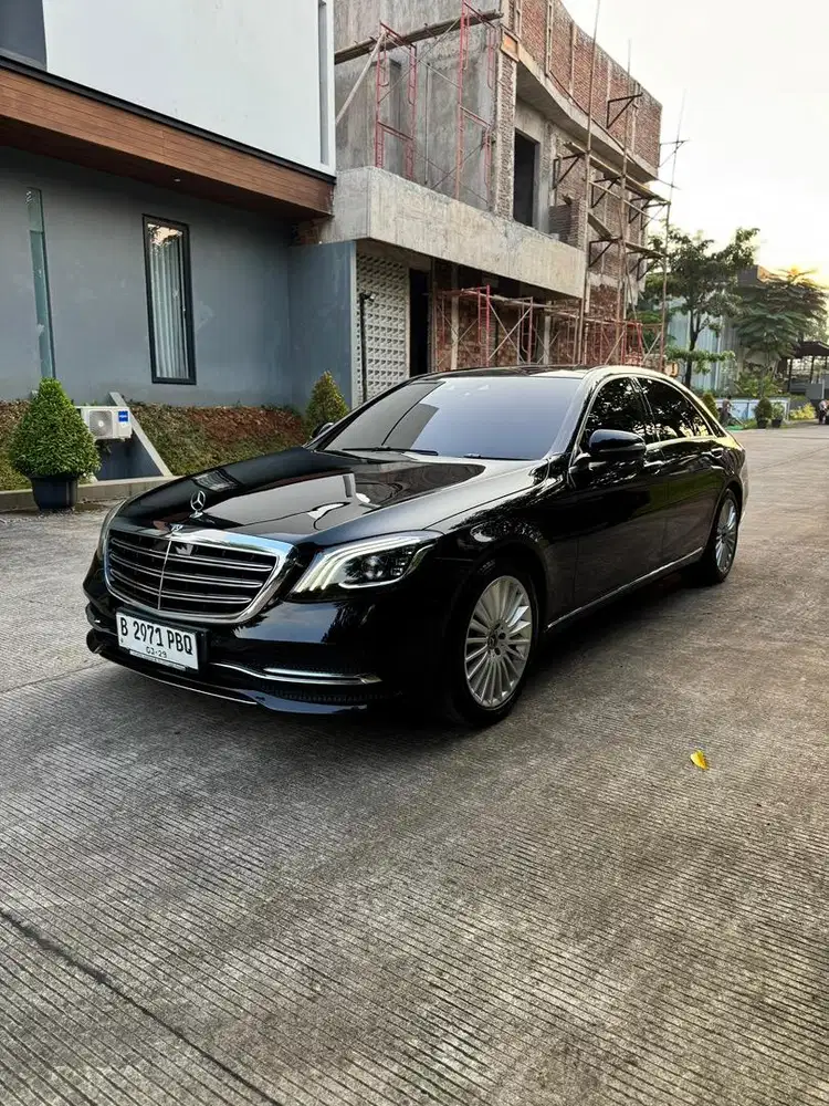 MERCEDES-BENZ S450L