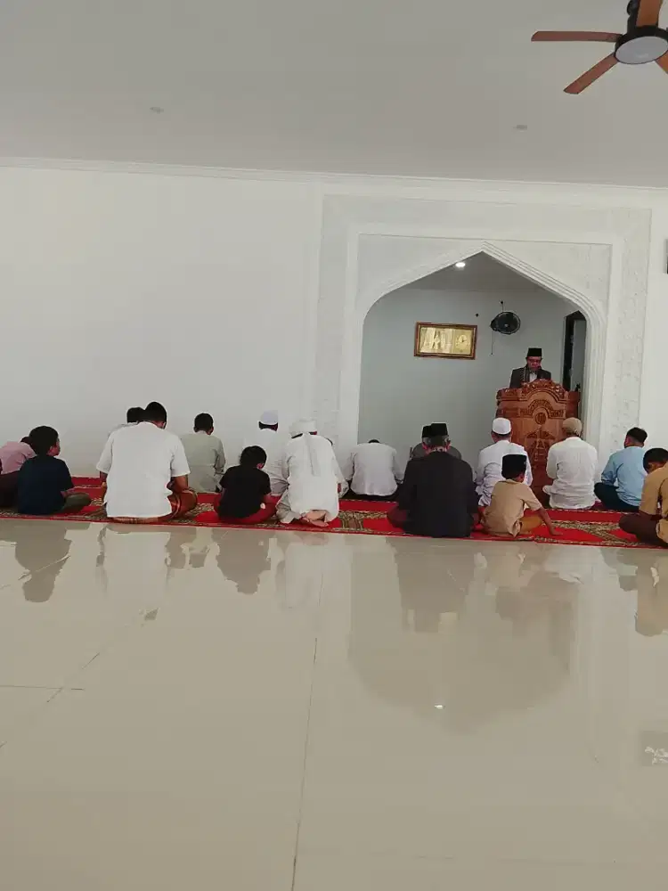 Cari kerjaan apa saja ; Buruh / serabutan