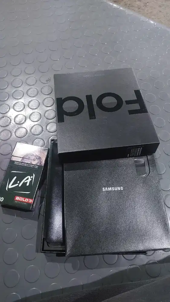 SAMSUNG Z FOLD 4 12/256 INSYALLAH AMANAH SEIN + bonus