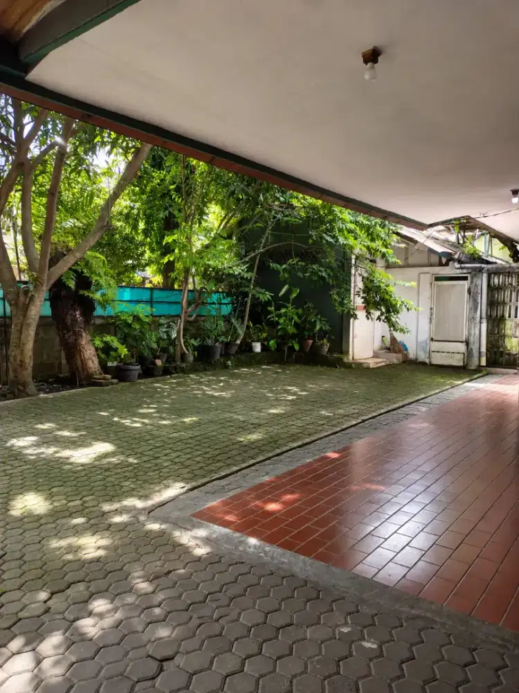 Rumah, jl kemandoran, jakarta selatan