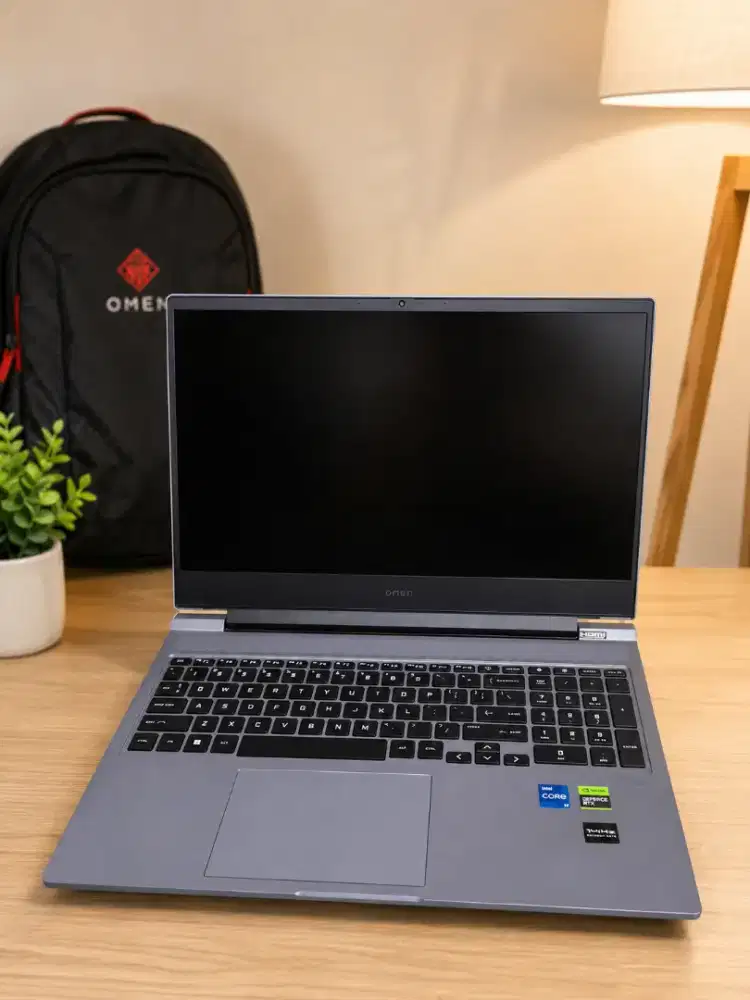 Laptop Gaming HP OMEN HyperX i7-14650HX RTX4060 8GB VRAM 32GB/1TB