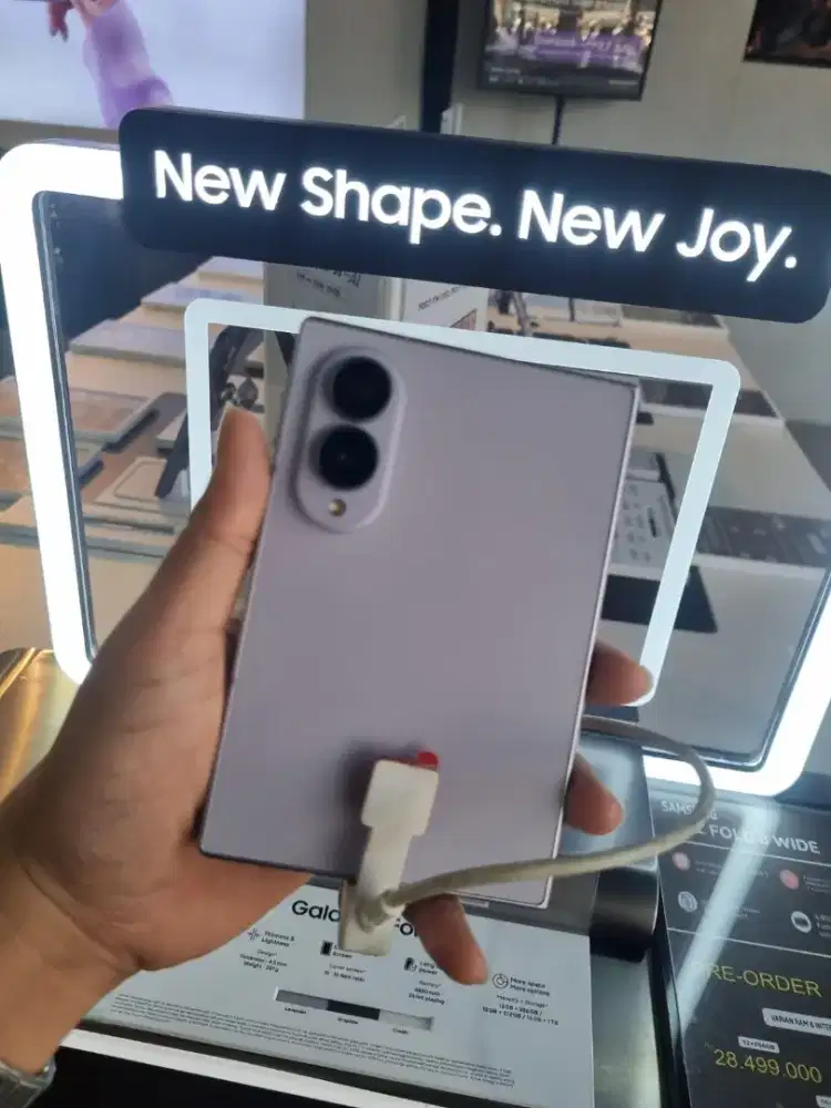 Samsung Z Fold 8 16GB/1TB Garansi Resmi Sein Cicilan Bunga 0%