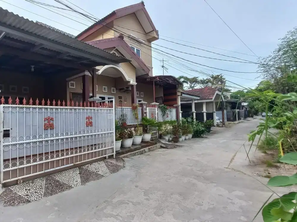 Jual Rumah Hook Murah Luas 136 lokasi Ramai Di Harapan Indah Bekasi