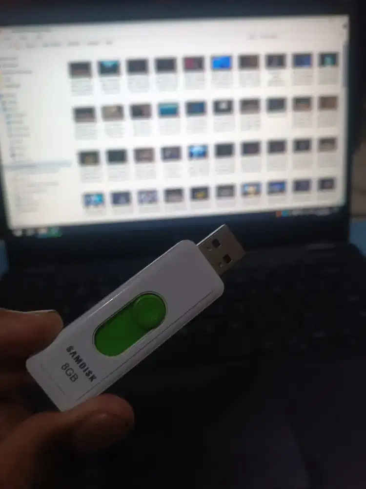 Flashdisk isi lagu mp3