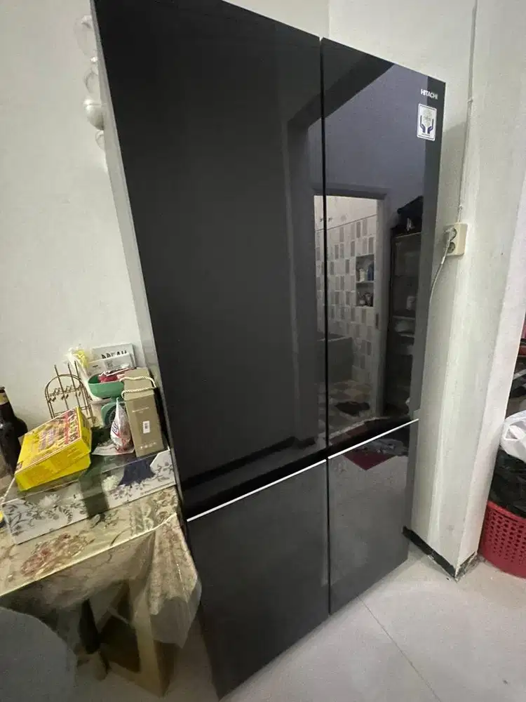 kulkas hitachi 4 pintu