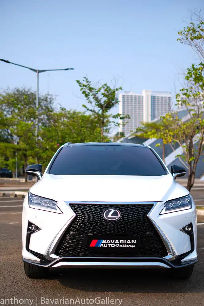 LEXUS RX200t F-SPORT NIK 2017 WHITE Jalan 26rb ANTIK SEINDONESIA FULL