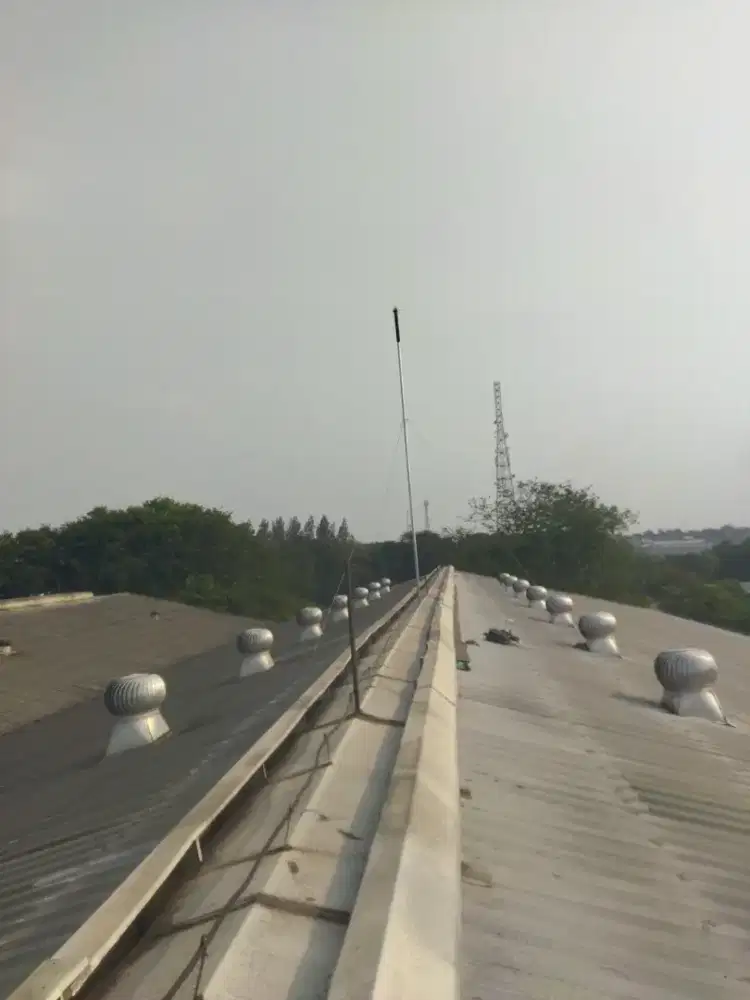 Ahli jasa pasang penangkal petir dan grounding mesin