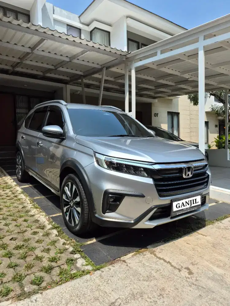 Siap Pakai & Terawat: Honda BR-V Prestige Sensing AT 2022