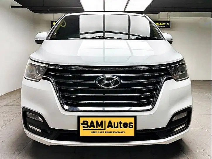 Hyundai H1 2018 CRDi Royal AT Facelift Low KM Istimewa #PDA#