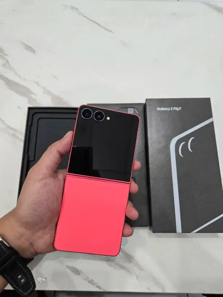 Samsung Z Flip 7 512GB Mulus Istimewa Garansi Resmi Fullset No Minus