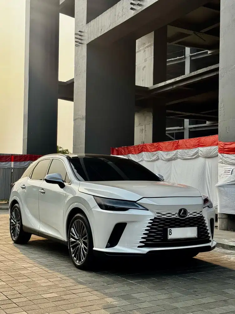 [Warranty On] [24RB KM] Lexus RX350H Luxury 2.5L Hybrid 2024