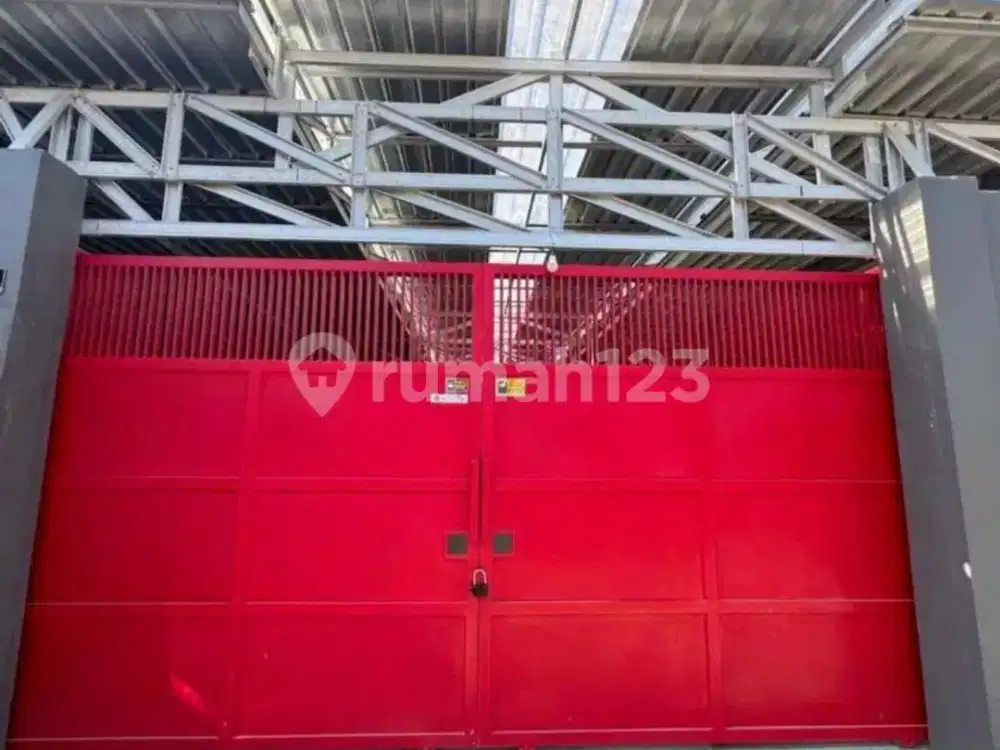 Dekat Akses Tol, Gudang, 1 Lantai, SHM, Dekat Fasilitas Kesehatan, Siap Huni