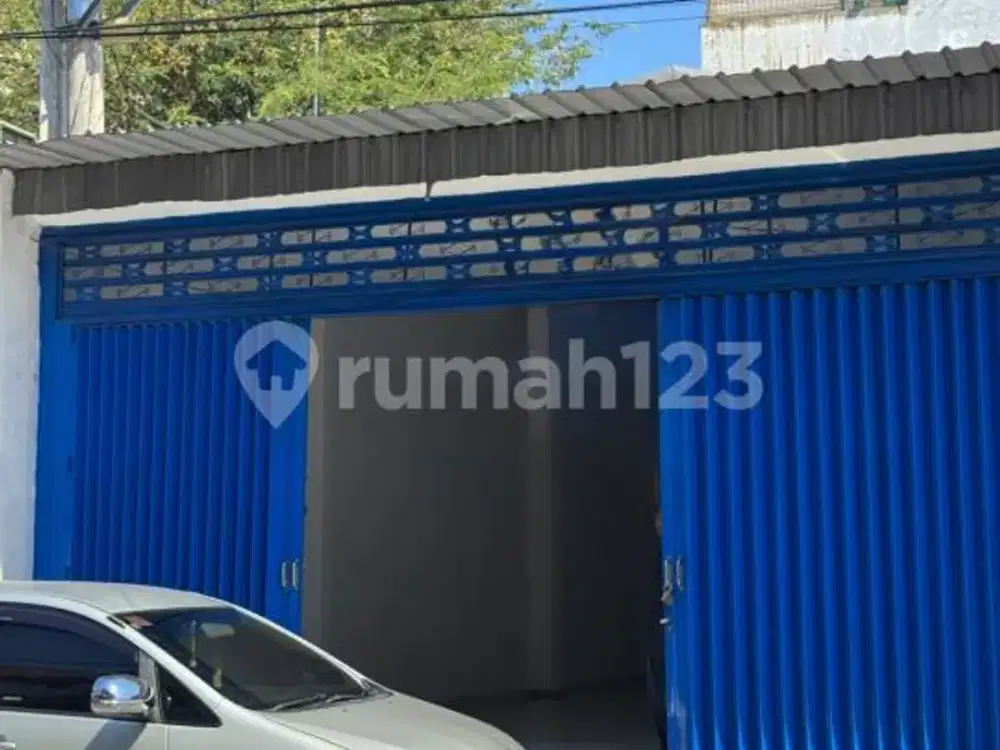 Bebas Banjir, Gudang, 1 Lantai, SHM, Dekat Tempat Wisata, Siap Huni