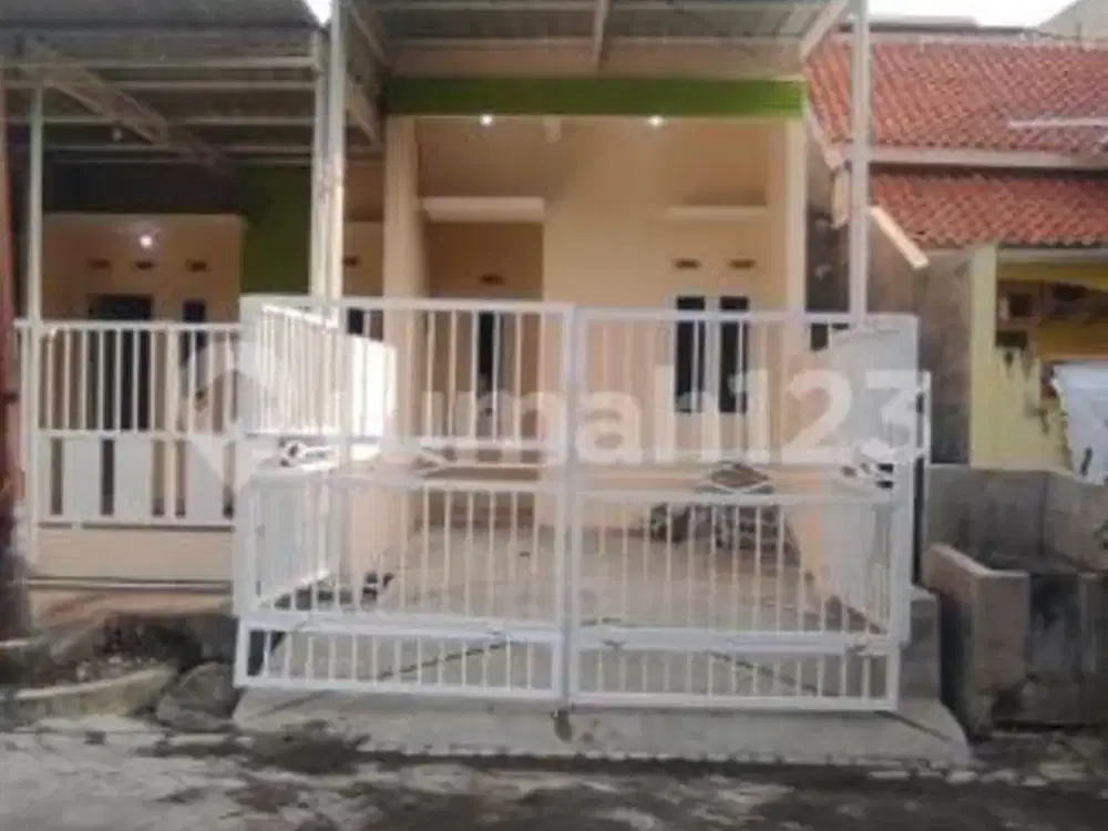 Siap Huni, Rumah, 1 Lantai, SHM, Dekat Universitas, Bebas Banjir