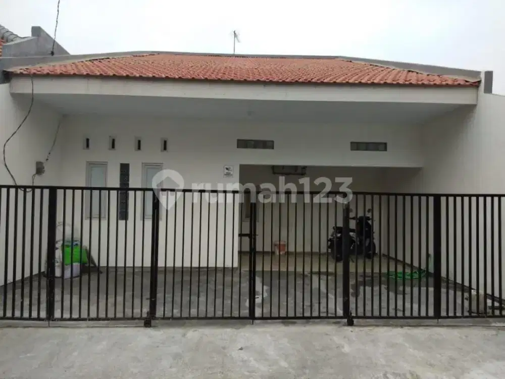 Bebas Banjir, Rumah, 1 Lantai, Lainnya(Ppjb, Girik, Adat,Dll), Dekat Universitas, Siap Huni