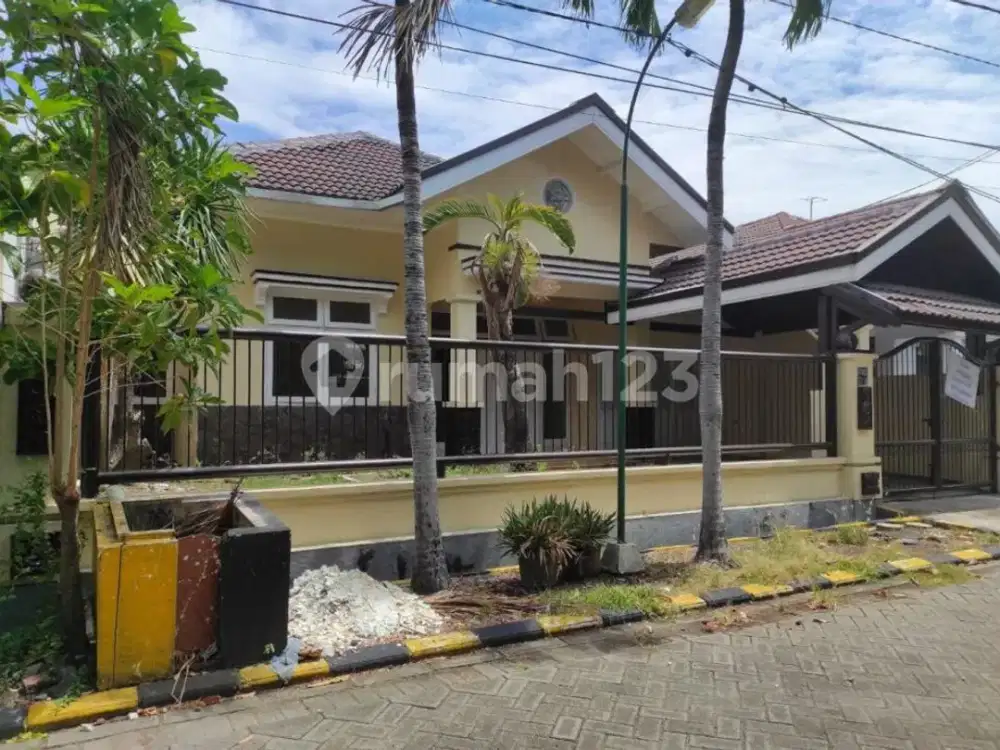 Dekat Akses Tol, Rumah, 1 Lantai, Dekat Pusat Perbelanjaan, Bebas Banjir