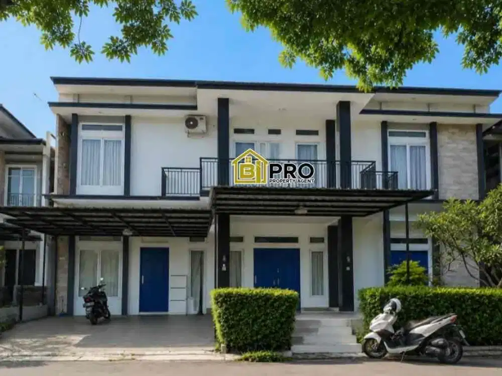 Disewakan Rumah cantik swimmingpool bukan rumah tua, bisa dibayar Bulanan dalam cluster Legenda Wisata Cibubur