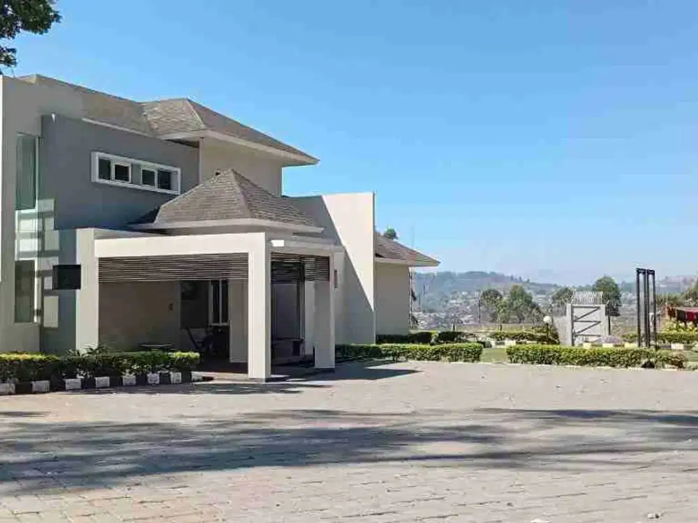 DIJUAL VILLA MEWAH ALAM PEGUNUNGAN CIKOLE LEMBANG