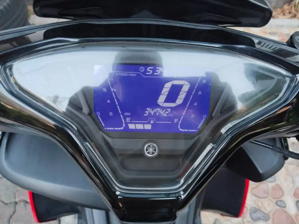 Dijual motor bekas Yamaha Aerox W Hitam Thn 2023