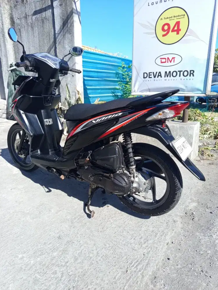 Vario fi hitam Deva motor