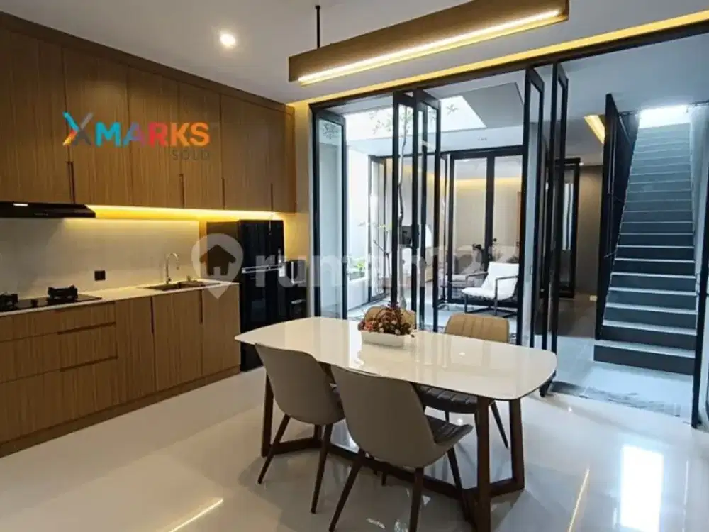 Jual / Sewa Rumah Baru Gress Furnished Dekat Pakuwon Mall Solo Baru