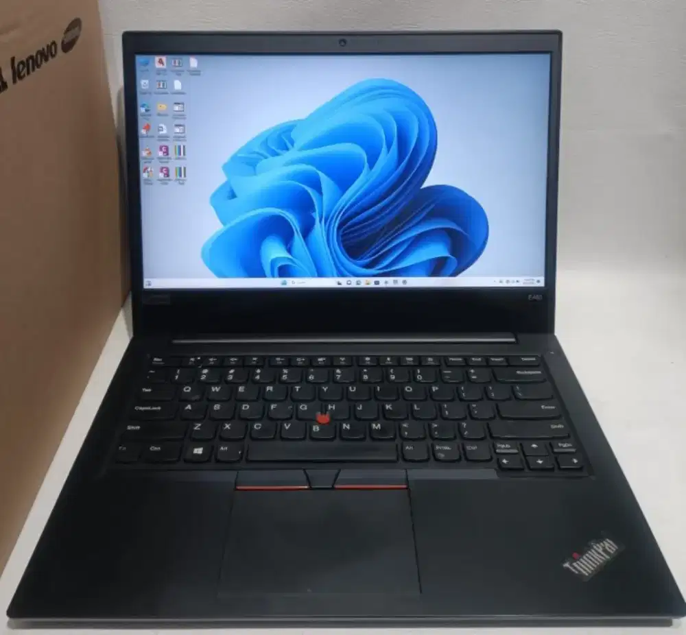 Lenovo Thinkpad E480 core i3 -7310U DDR 8GB SSD 256GB 14 FHD 4jam