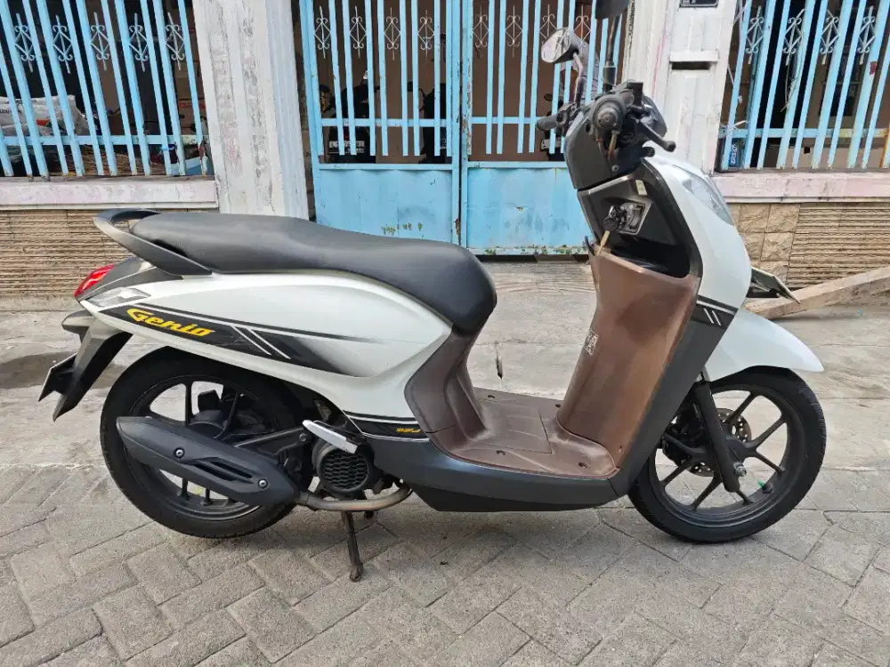 Jual cpt Genio 2019 km 43 kondisi sgt bagus samsat kdg cowek
