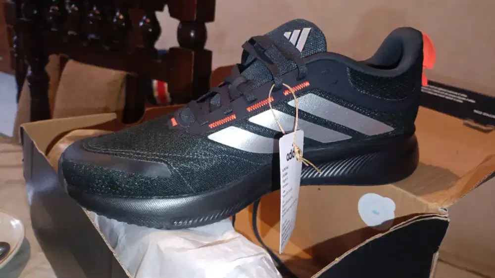 Adidas Run Blaze ukrn. 43 1/3 BNIB