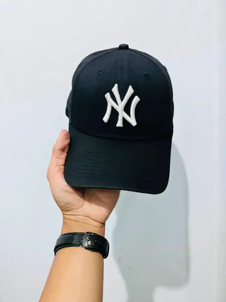 Topi keren NY dark blue