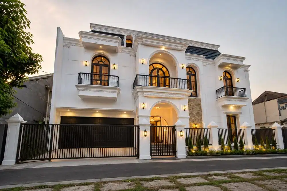 Rumah Mewah American Classic Di Jati Padang Jakarta Selatan