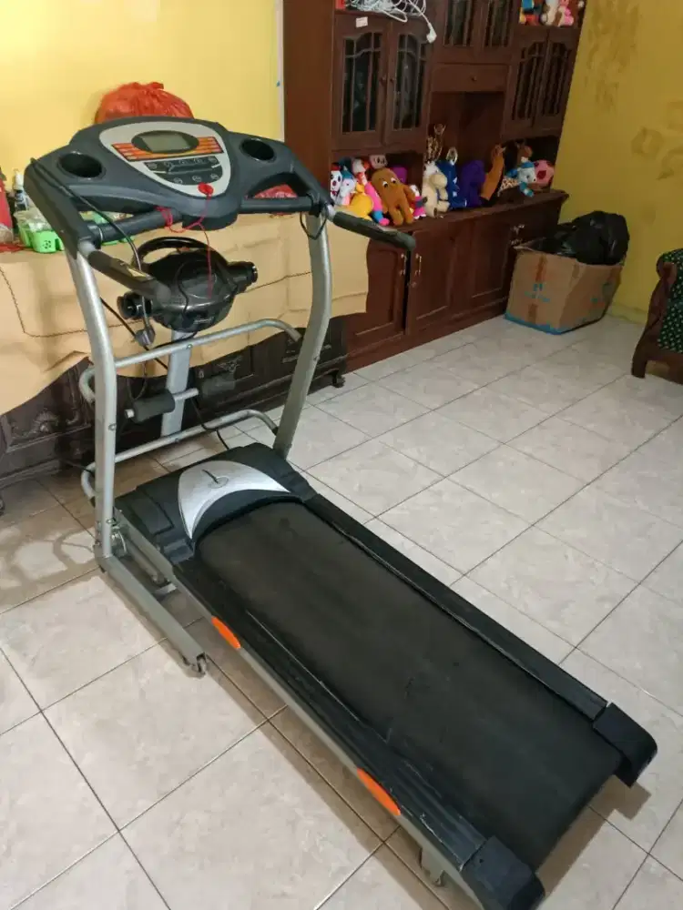 Promo treadmil eletrik jumbo 3fungsi bisa nanjak