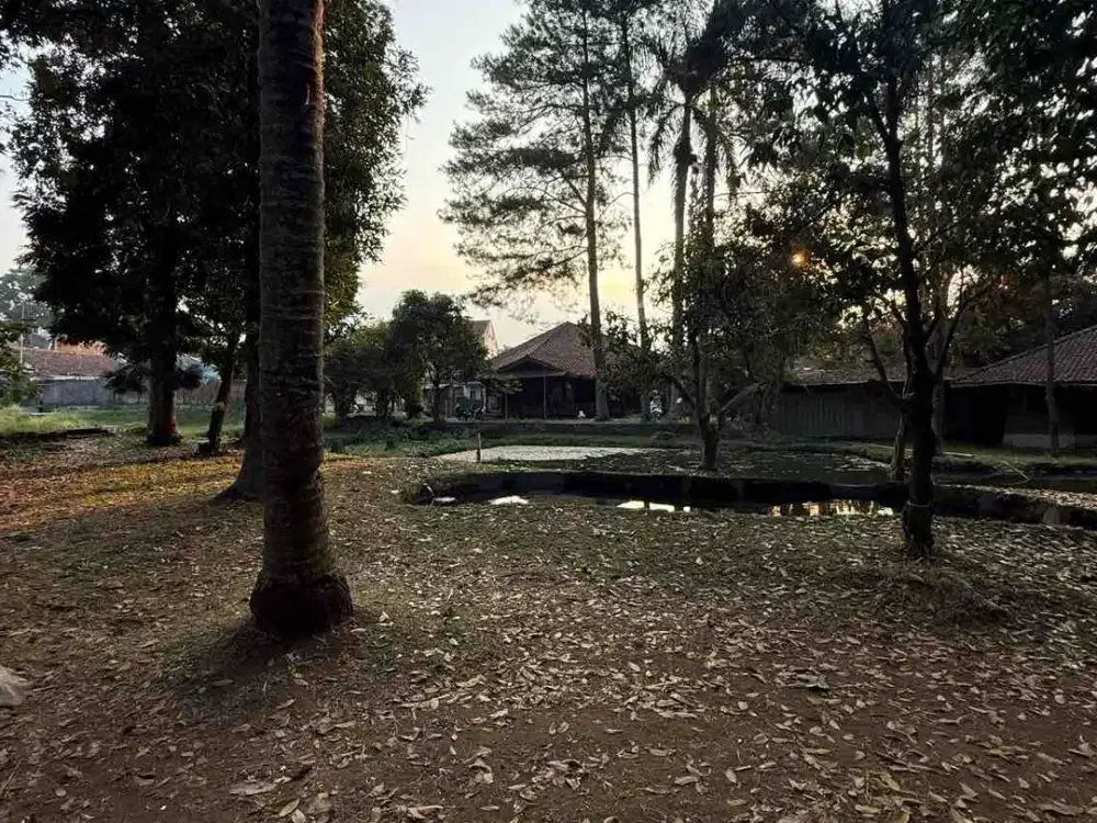 Jual Villa Bagus Pinggir Jalan Utama Lebar Muka Panjang di Bayongbong Garut Siap Pakai