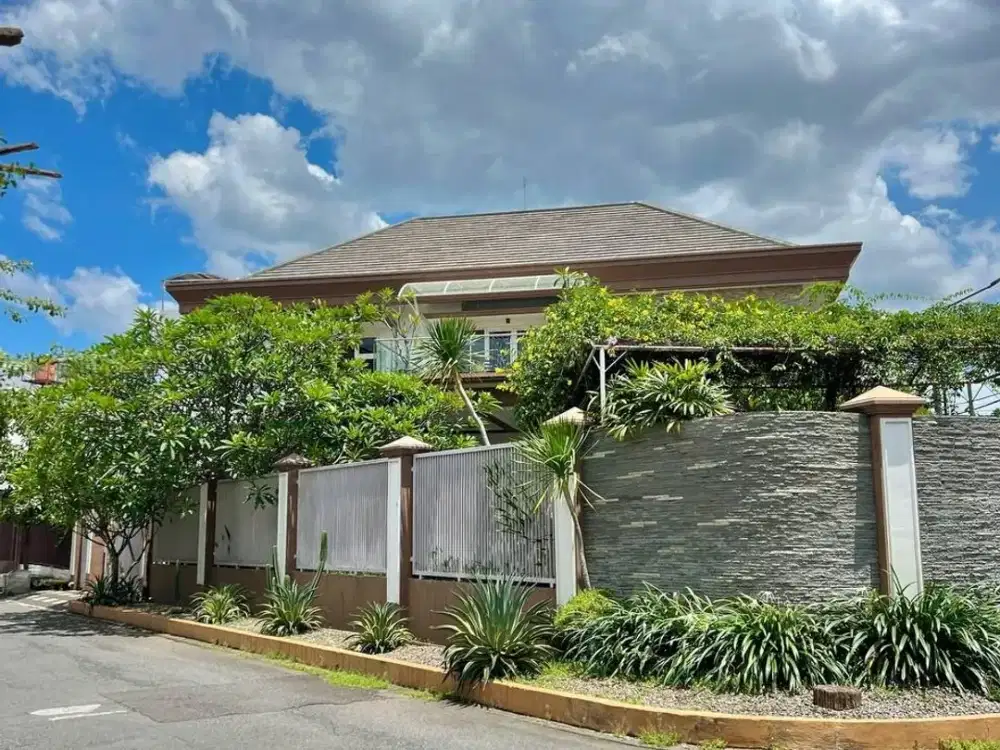 Rumah Nginden Intan Surabaya Murah SAM.YA6035