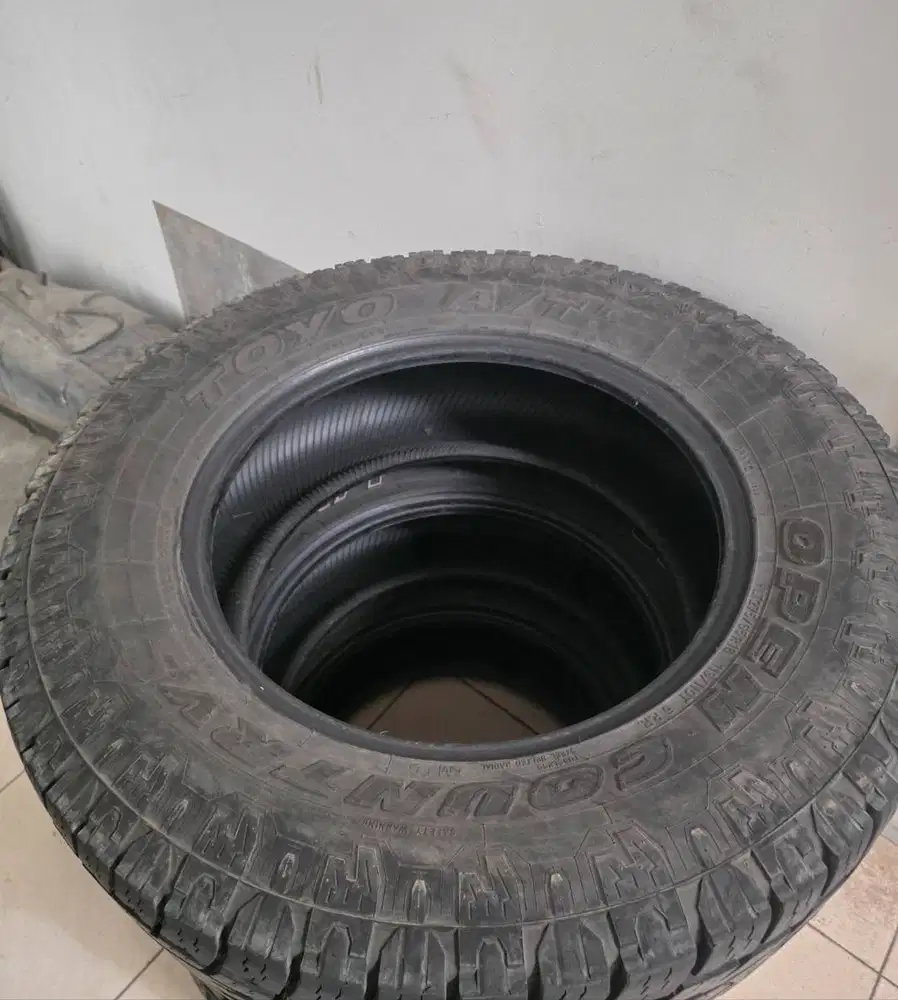 Ban mobil offroad