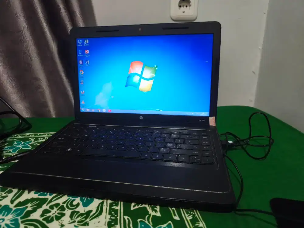 Laptop hp 430 kondisi ok