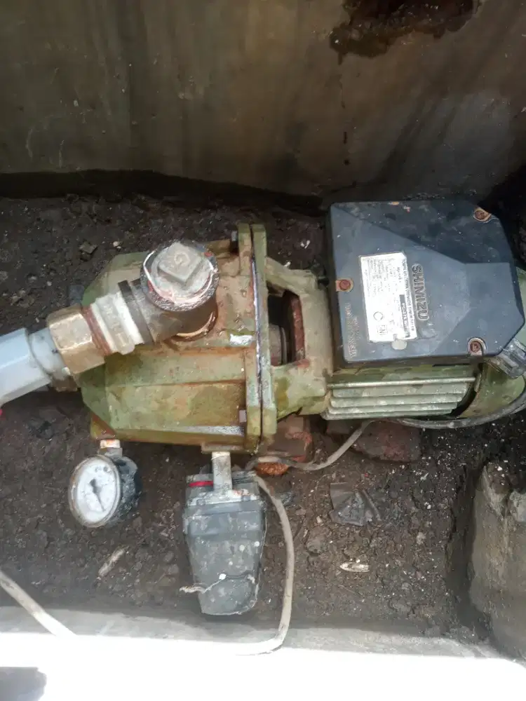 SERVICE POMPA AIR PANGGILAN. ( JETPUMP DAN SUBMERSIBEL. )