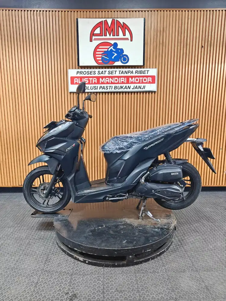 VARIO 125 CBS ISS GREESS BERKUALITAS BERGARANSI SS LENGKAP BISA NEGO