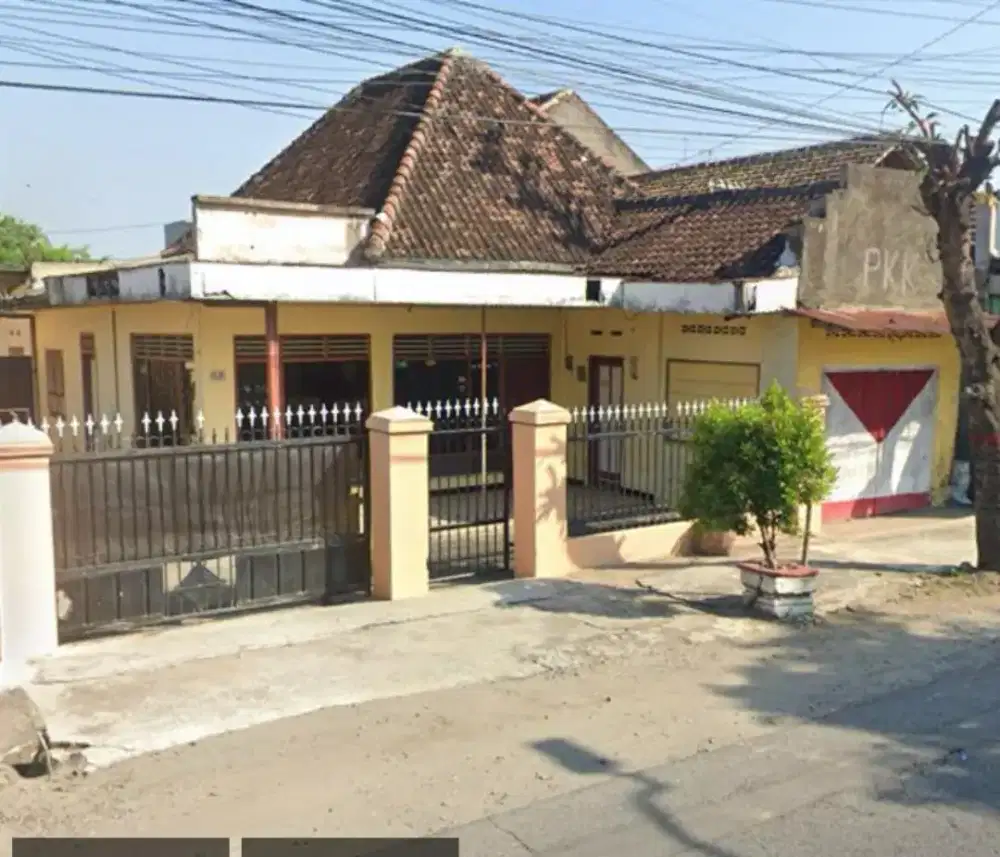 Rumah Strategis
