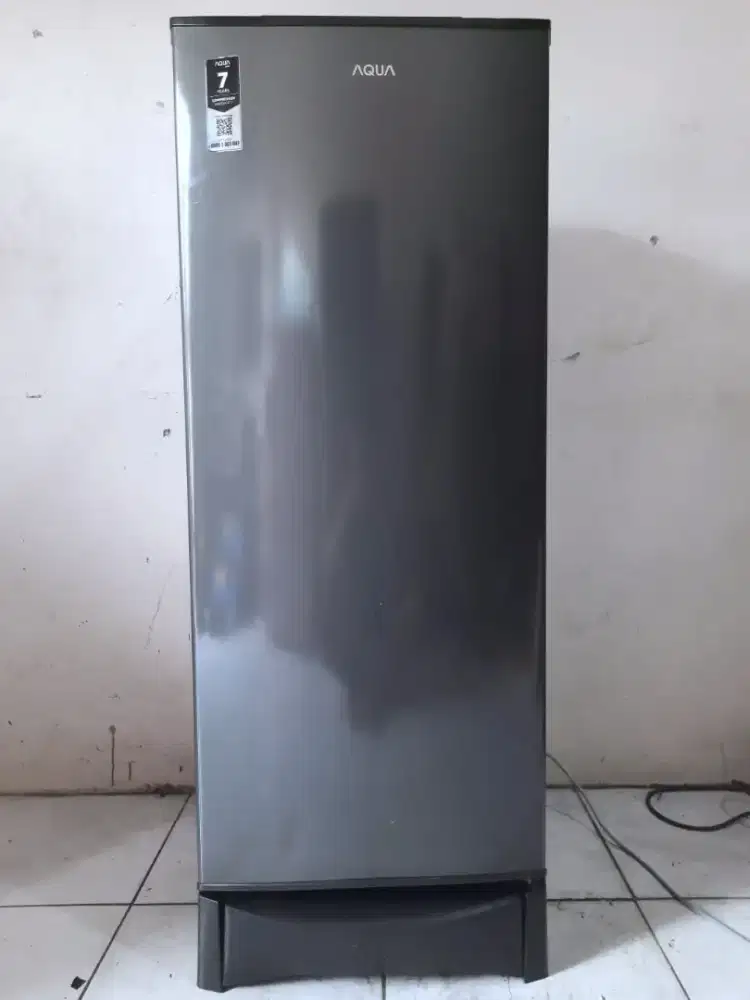 Kulkas aqua 1 pintu