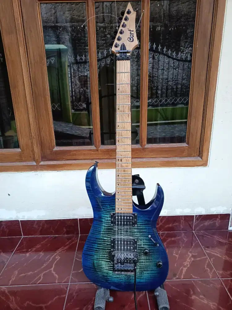 Jual gitar Cort X300 BRB,  bonus gigbag,  effect cuvave cube, speaker