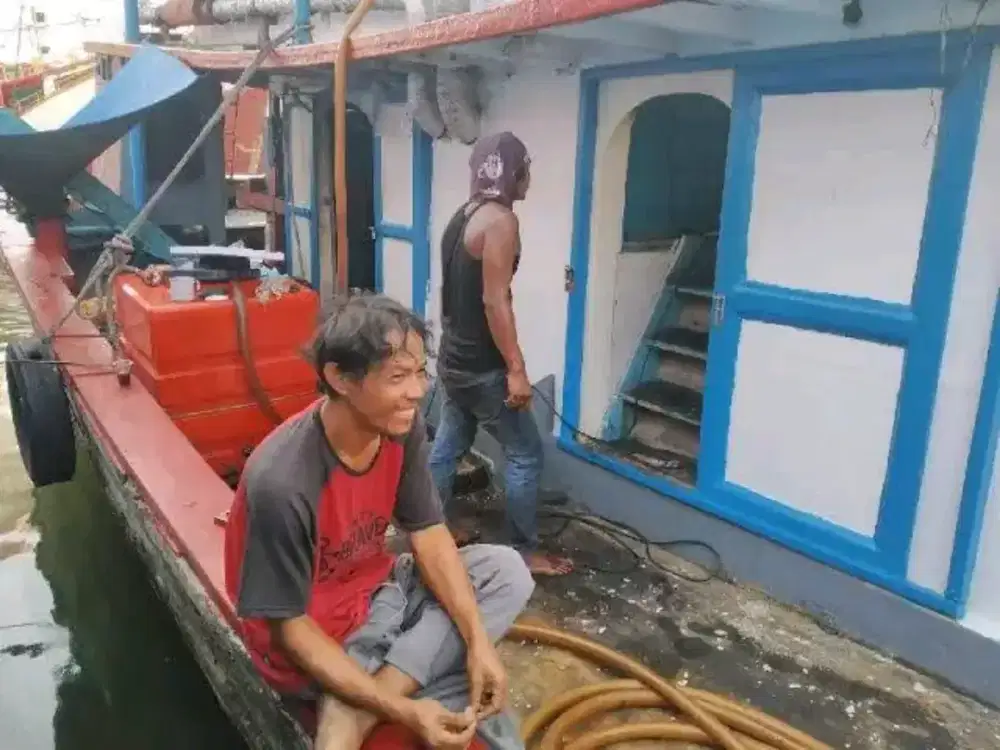Di cari 2 tenaga kerja yang siap kerja di hari ini