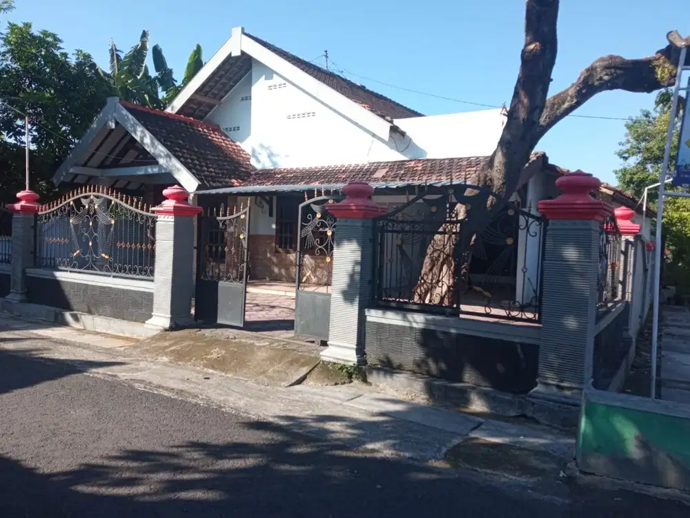 RUMAH SHM Pribadi BU Jl Candi Boko II No 5, Kota Madiun
