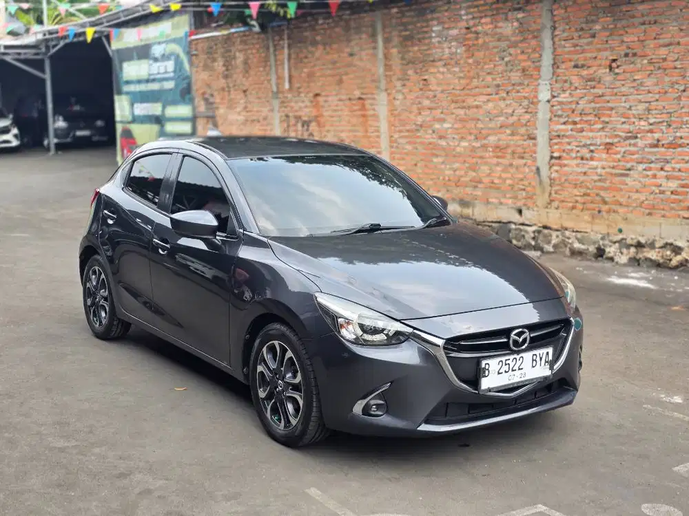 Mazda 2 Skyactiv R Matic 2017 Dp 5 Juta Promo