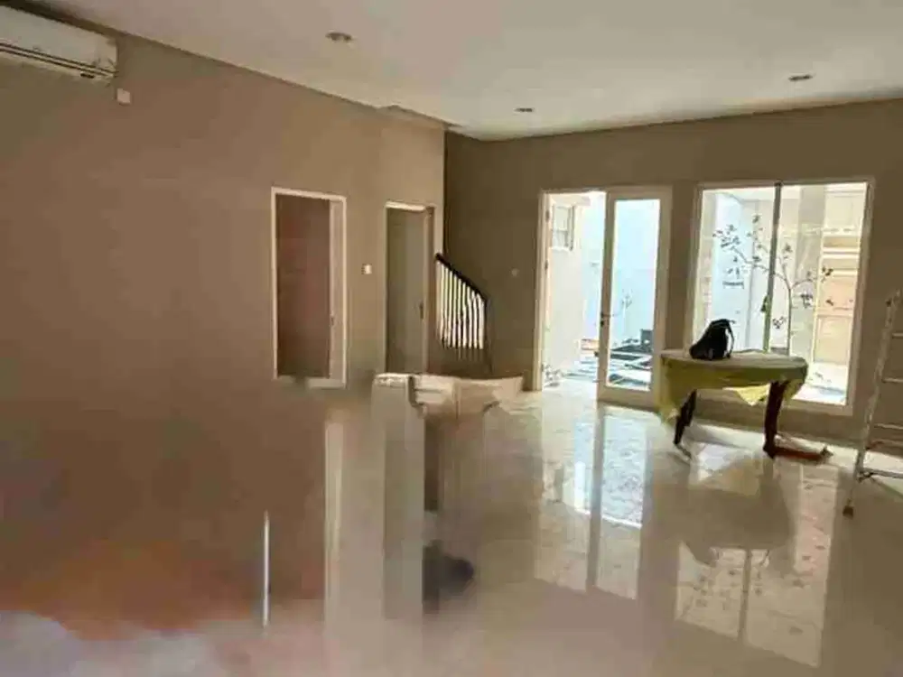 Disewakan rumah rapih siap huni semi furnish di Residence One-Bsd City