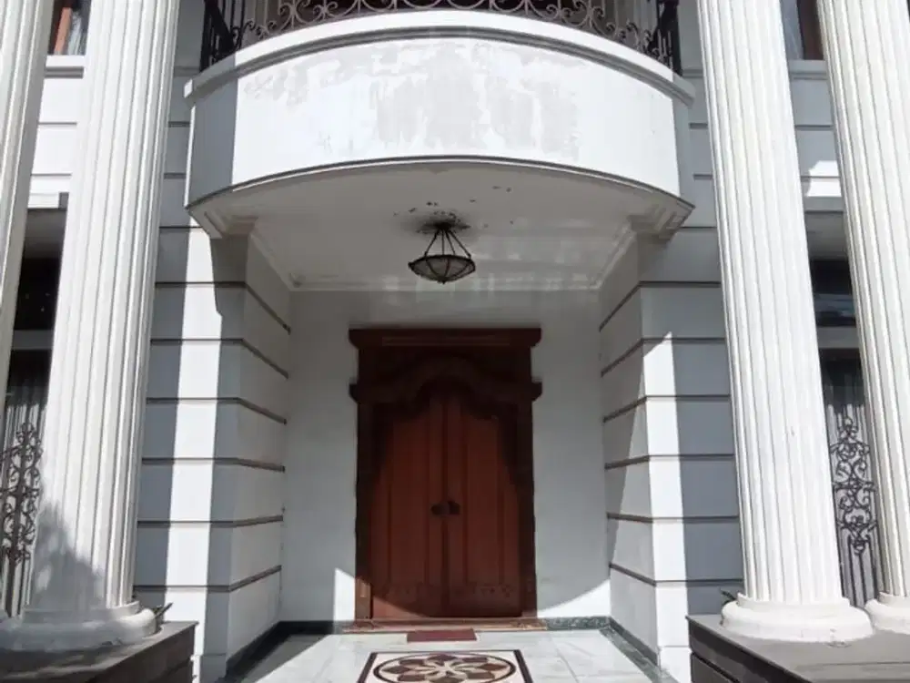Rumah Luxury Dalam Cluster Elite Batununggal Buah Batu Bandung Kota
