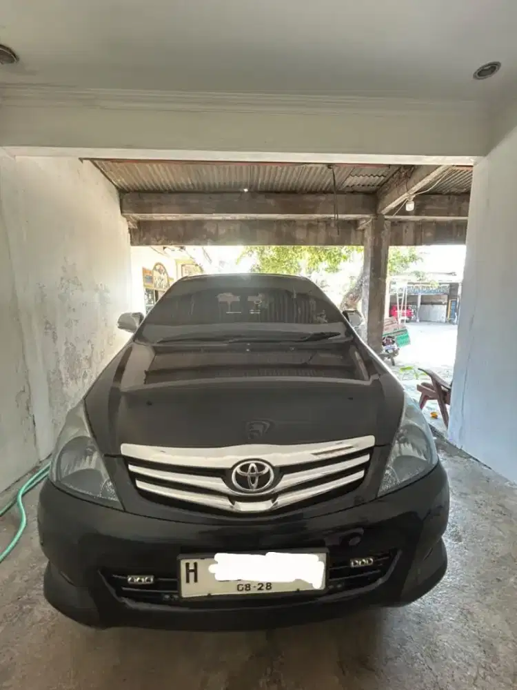 Kijang innova 2.0 V A/T 2006