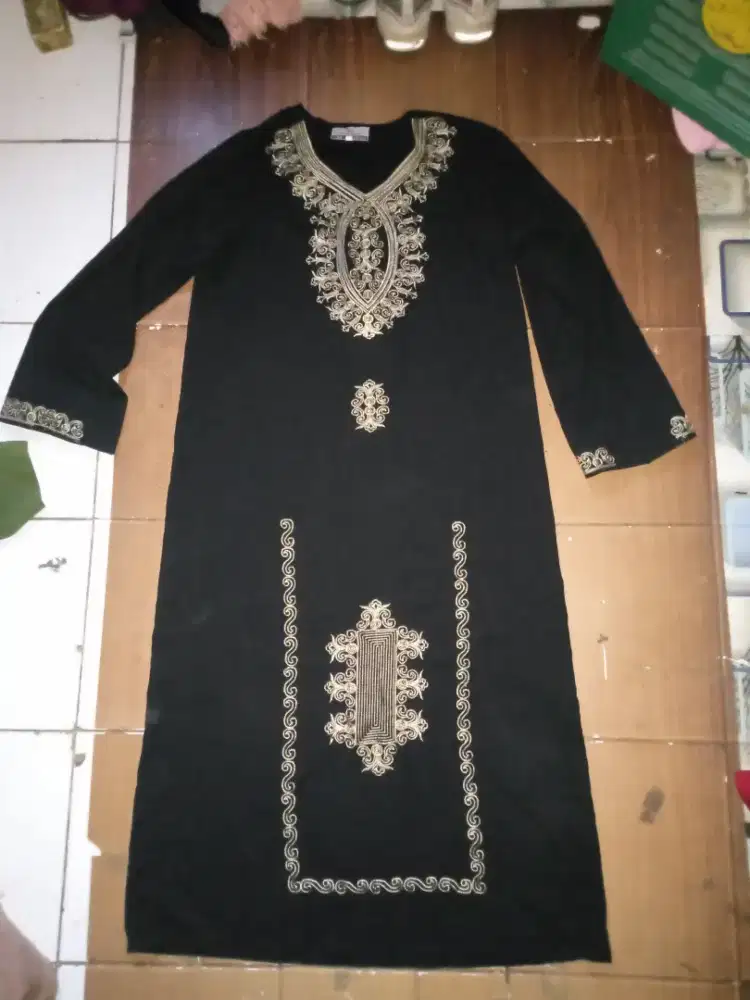 gamis bordil emas